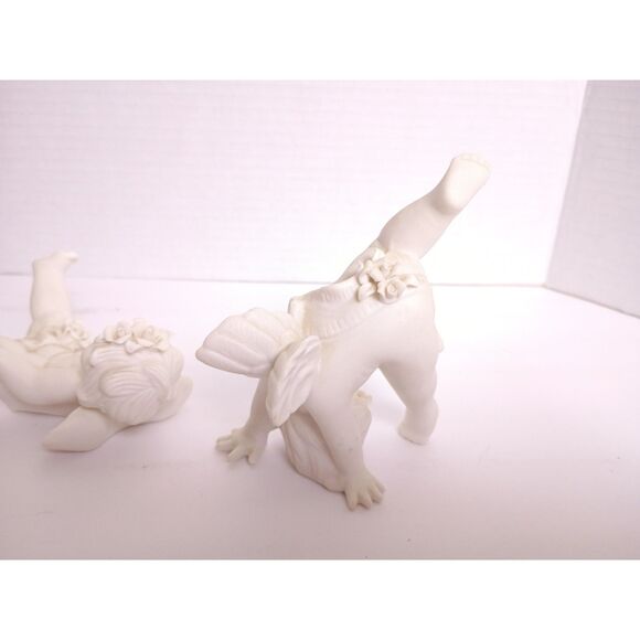 Set of 3 Vintage GANZ White Porcelain Cherubs at Play Figurines - Picture 7 of 14